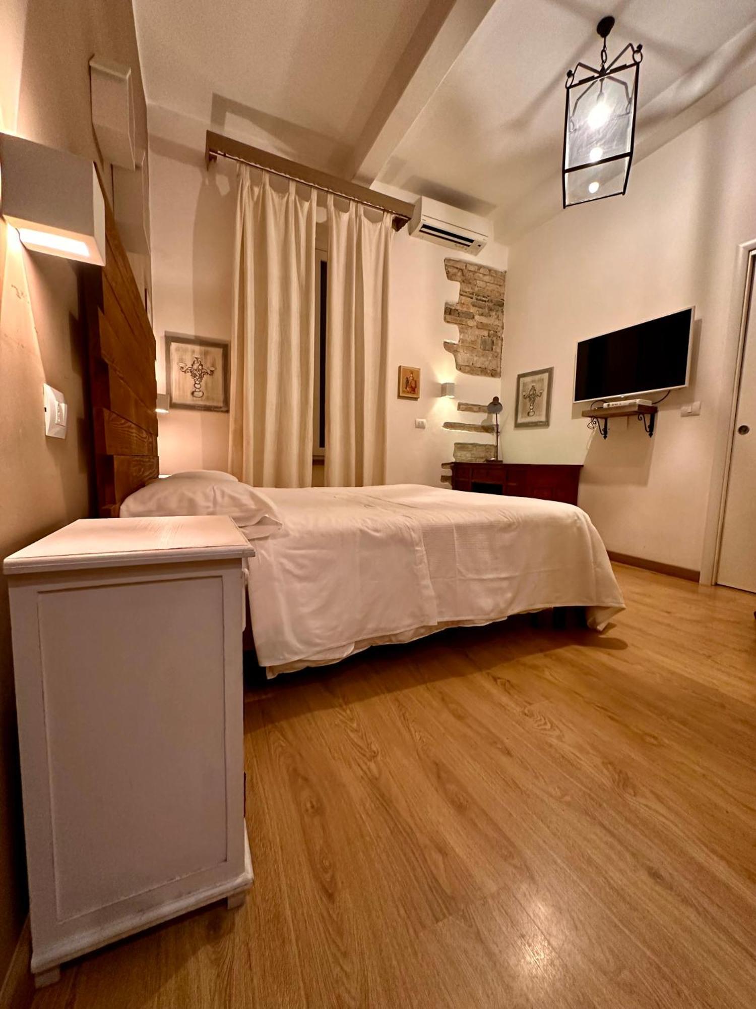 רג'יו די קאלאבריה Casa Del Cuore מראה חיצוני תמונה